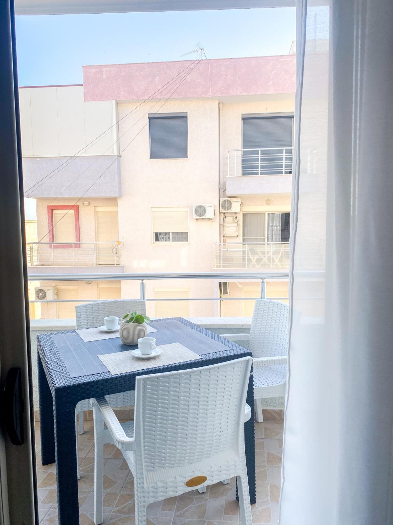 Lunasol Seaside Apartments Durrës 外观 照片