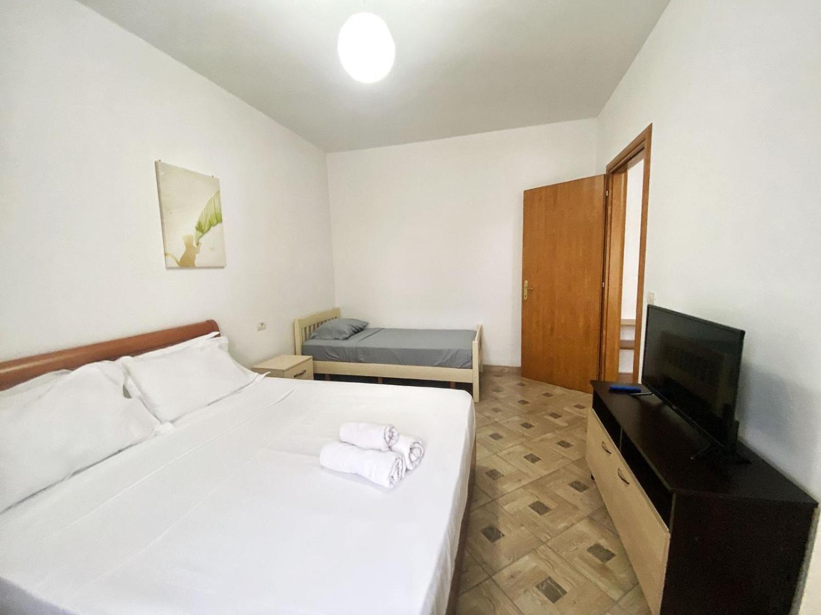 Lunasol Seaside Apartments Durrës 外观 照片