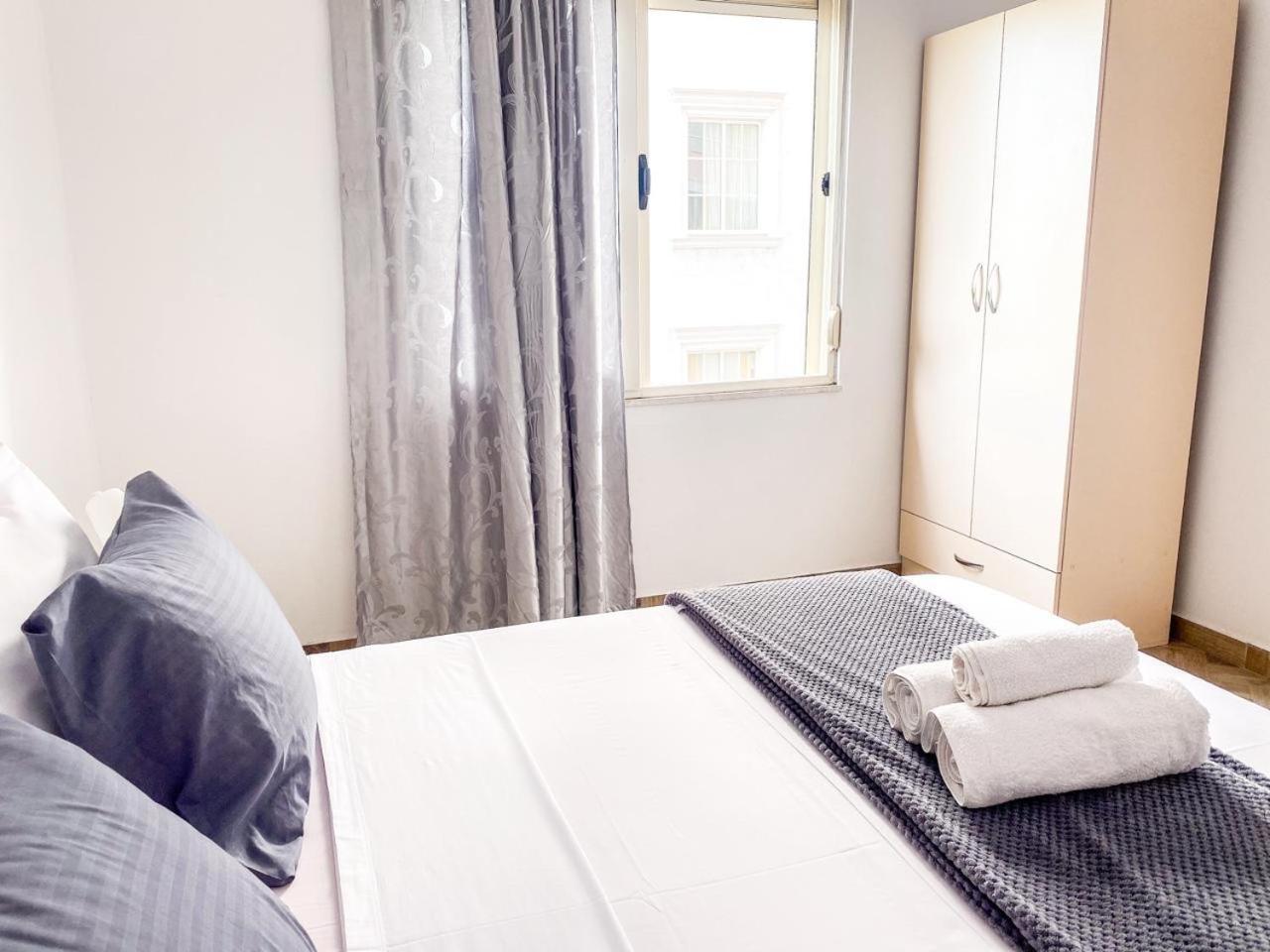 Lunasol Seaside Apartments Durrës 外观 照片