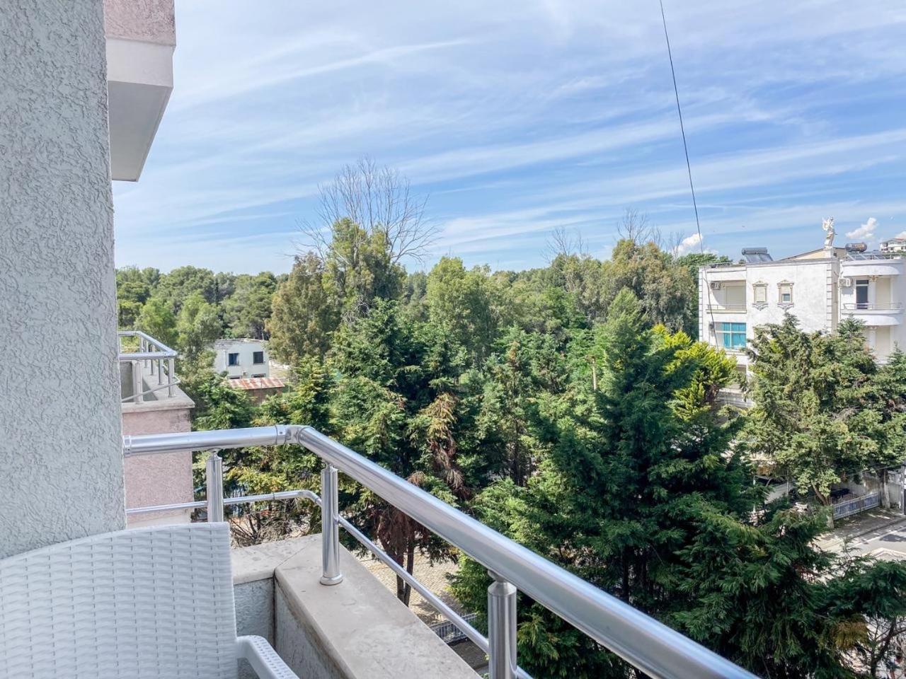 Lunasol Seaside Apartments Durrës 外观 照片